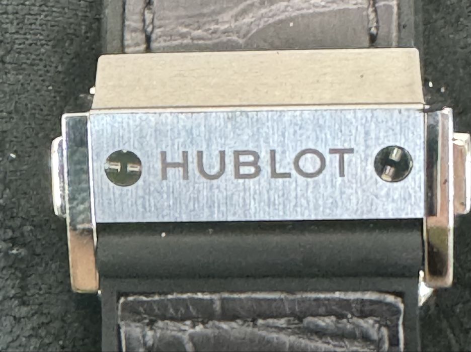 Hublot Classic Fusion 565.NX.7071.LR