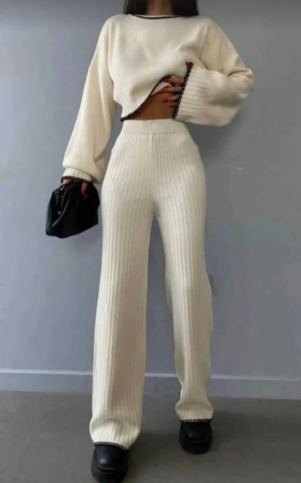 Комплект две части Ново