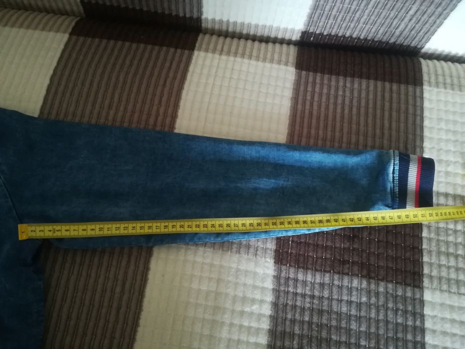 Продам ветровку для мальчика