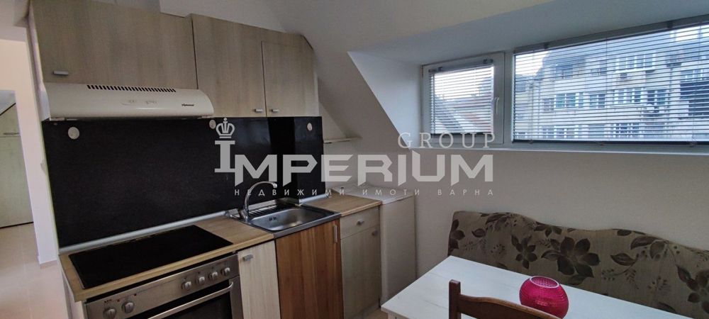 Дава се под наем Двустаен апартамент в Варна, Колхозен пазар - 45 кв.м за 280.5 € - Снимка #1