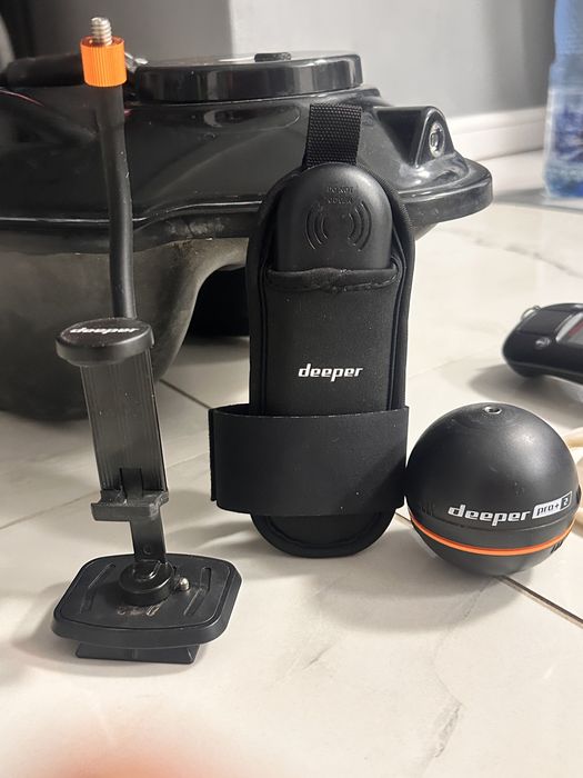 Sonar deeper pro plus2 + range extender Deeper