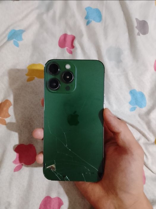 iPhone XR 13 pro korpus quyilgan
