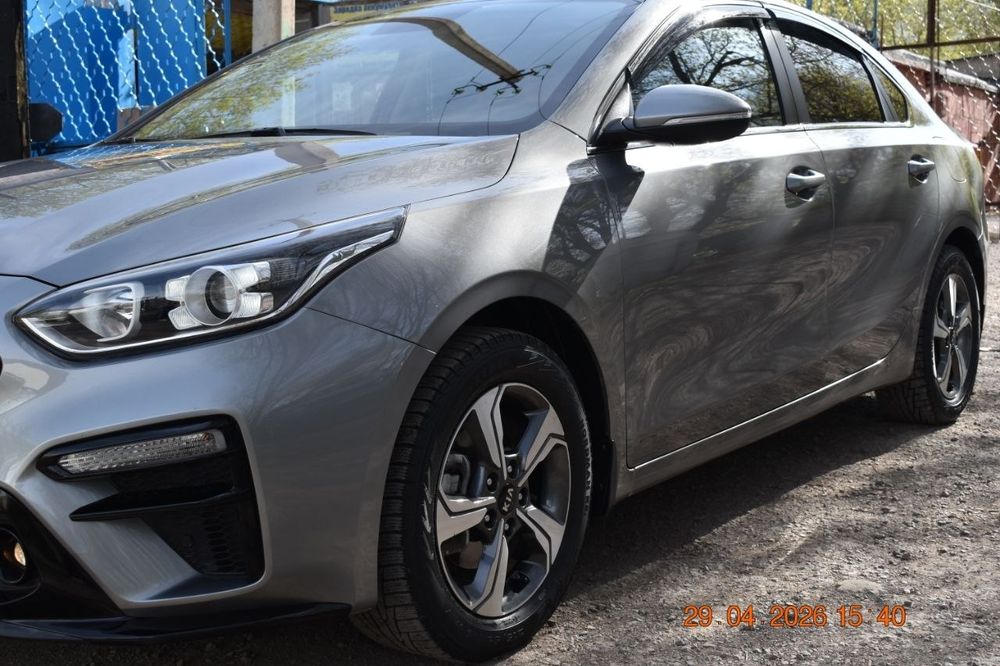 KIA CERATO 2018 год