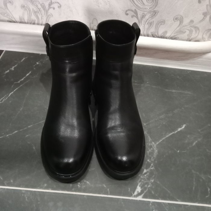 Полусапожки 39р.