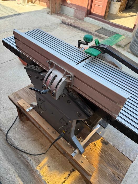 Holzstar ADH 305, mașină de rindeluire și degroșare