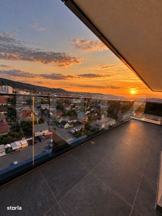 Penthouse cu terasa generoasa si finisaje premium