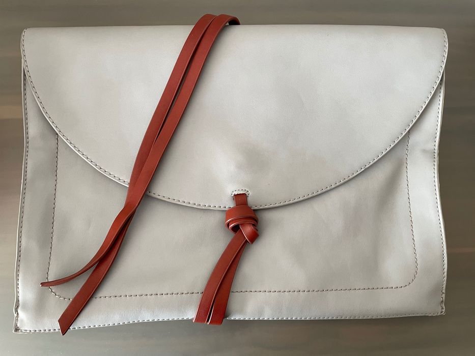 Дамска чанта тип плик