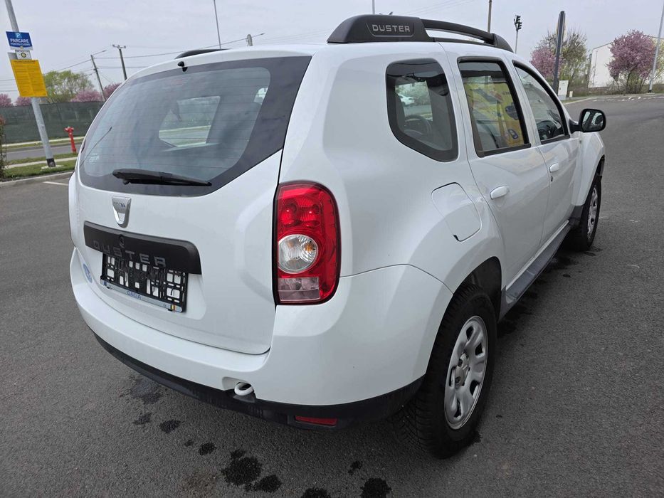 DACIA Duster 2011 — imagine 4