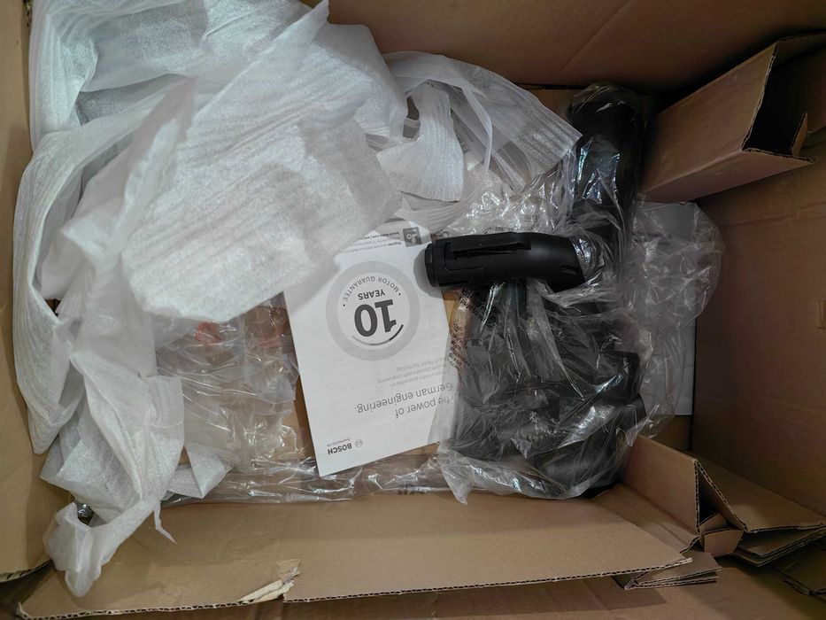 Bosch Seria 6 Aspirator fără sac ProFamily Blue