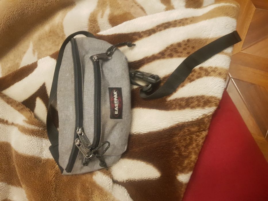 Borseta Eastpeak