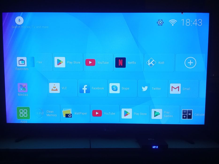 Продавам tv.box DQ6 4-32