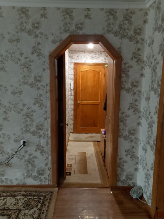 Продам двух комн квартиру