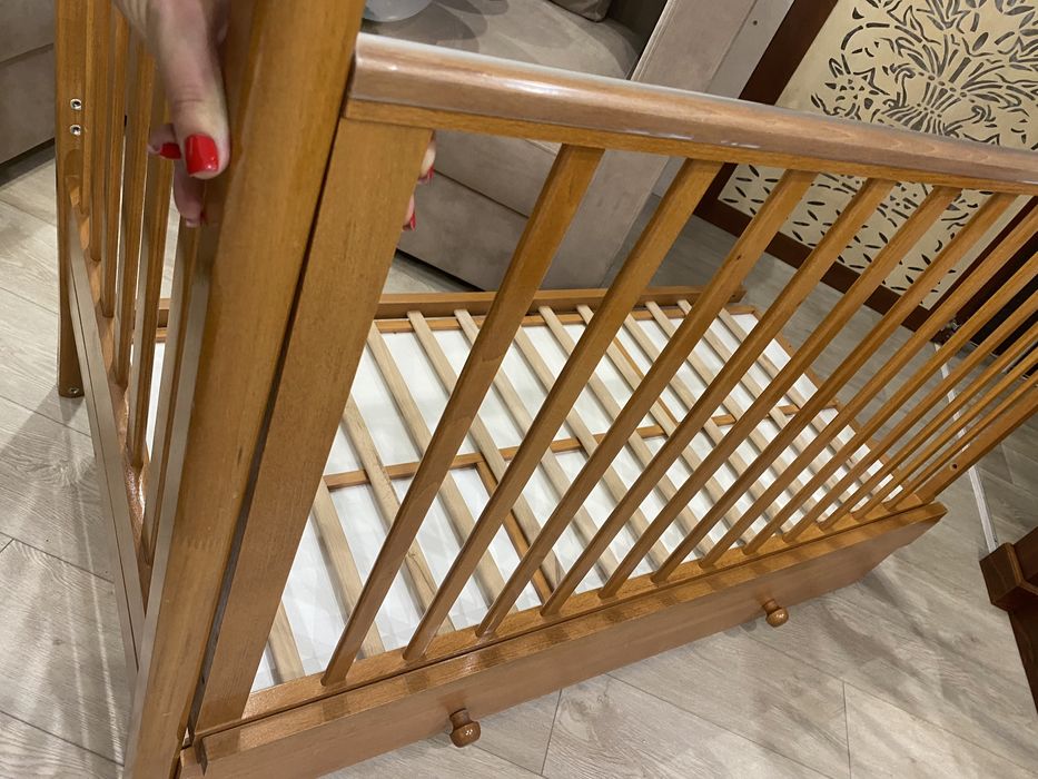 Кроватка детская с ящиками