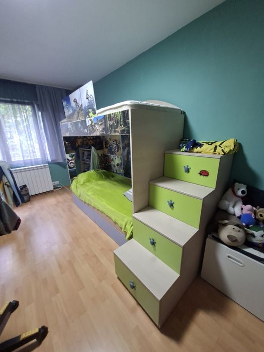 Двуетажно детско легло