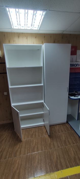 Продам витрины и шкафчики