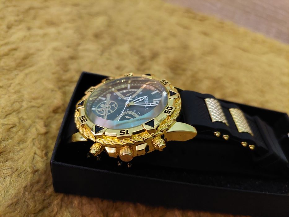 Стилен часовник – повече от аксесоар!