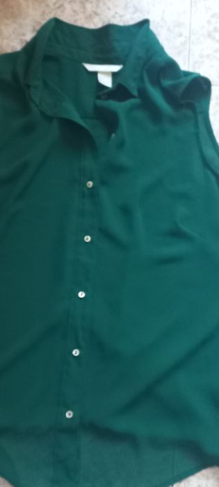 Продавам елегантна дамска риза на H&M