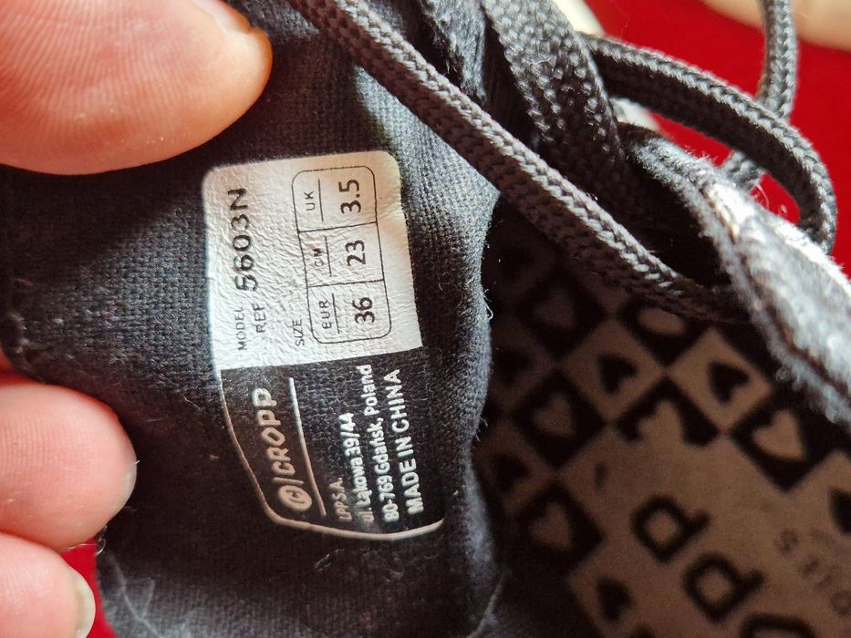 Adidași  / bascheți nr 36