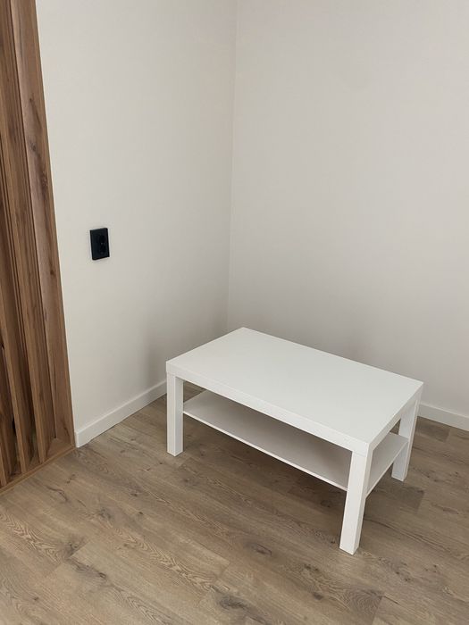 Журнальный столик Икеа