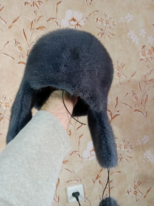 Продам шапку ушанка.