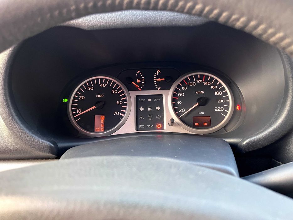 Автомобил Renault Clio 2