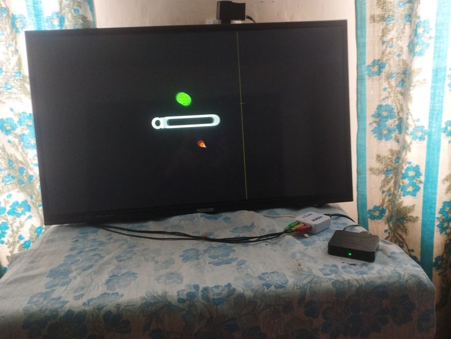 срочна сотилади телевизор ва 4 та акумулатор 20 ампер