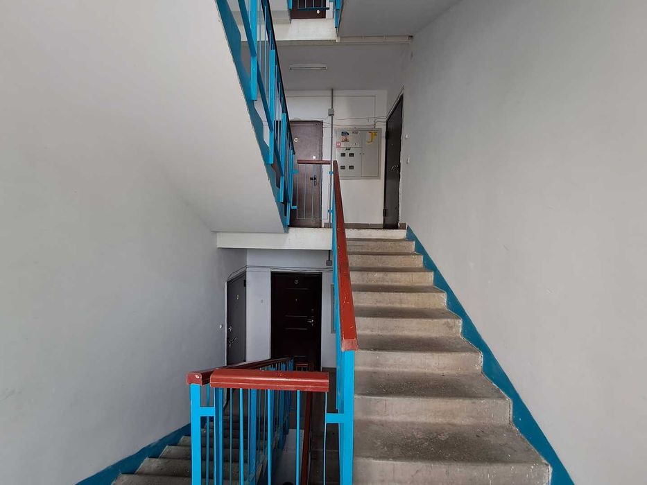 Продам 3х . ком квартиру на КСК