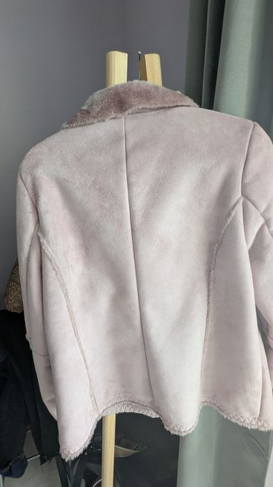 Пухено розово палтенце