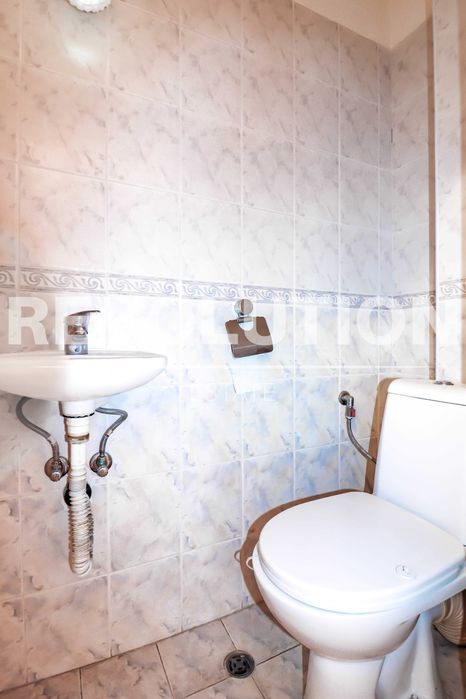 Дава се под наем Тристаен апартамент в Варна, Чайка - 135 кв.м за 625 € - Снимка #9