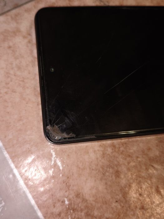 Поко х5 про  на запчасть