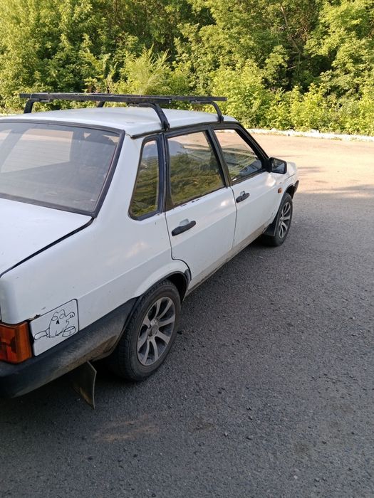 Продам ваз 21099