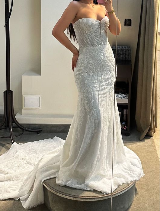 Елегантна булчинска рокля от Atelier Sposa – модел Abriante