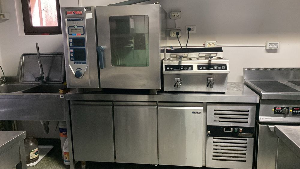 Afacere la cheie de închiriat