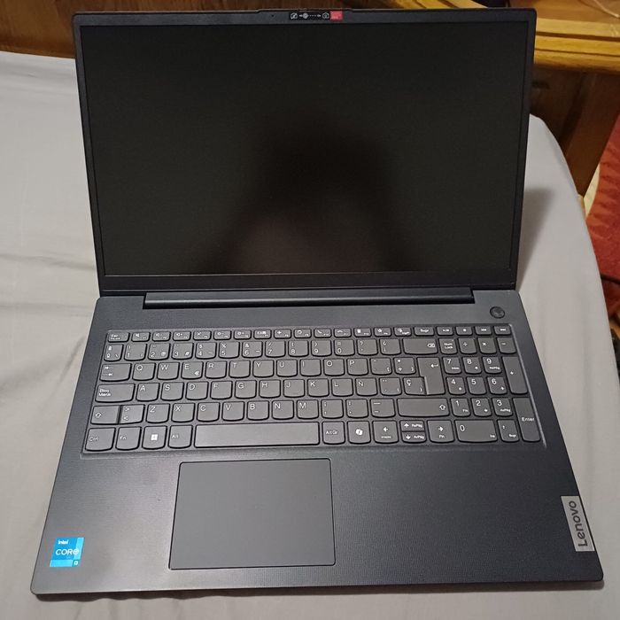 Lenovo v15 G3 IRl