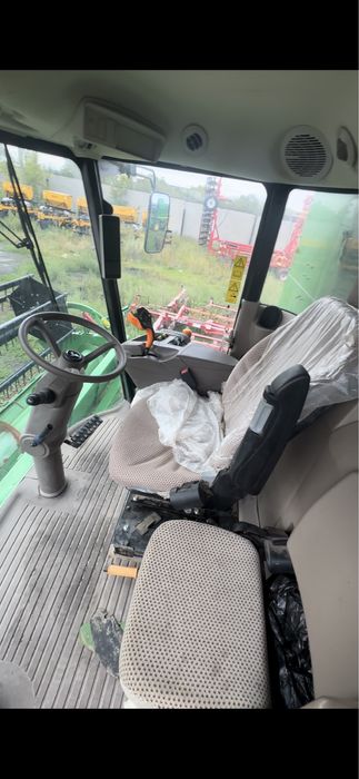 Комбайн Джон Дир W430