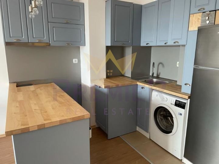 Дава се под наем Двустаен апартамент в Варна, Чаталджа - 76 кв.м за 850 € - Снимка #2