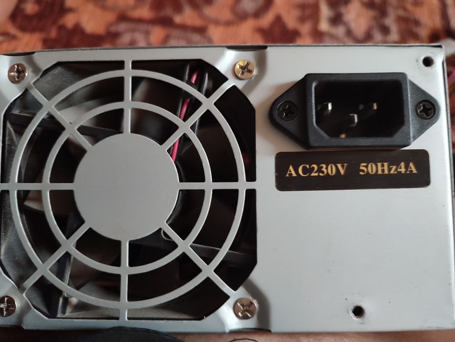 Продам блок питания 2 штук