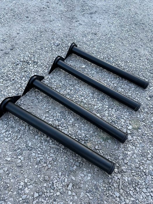 нови метални крака за маса