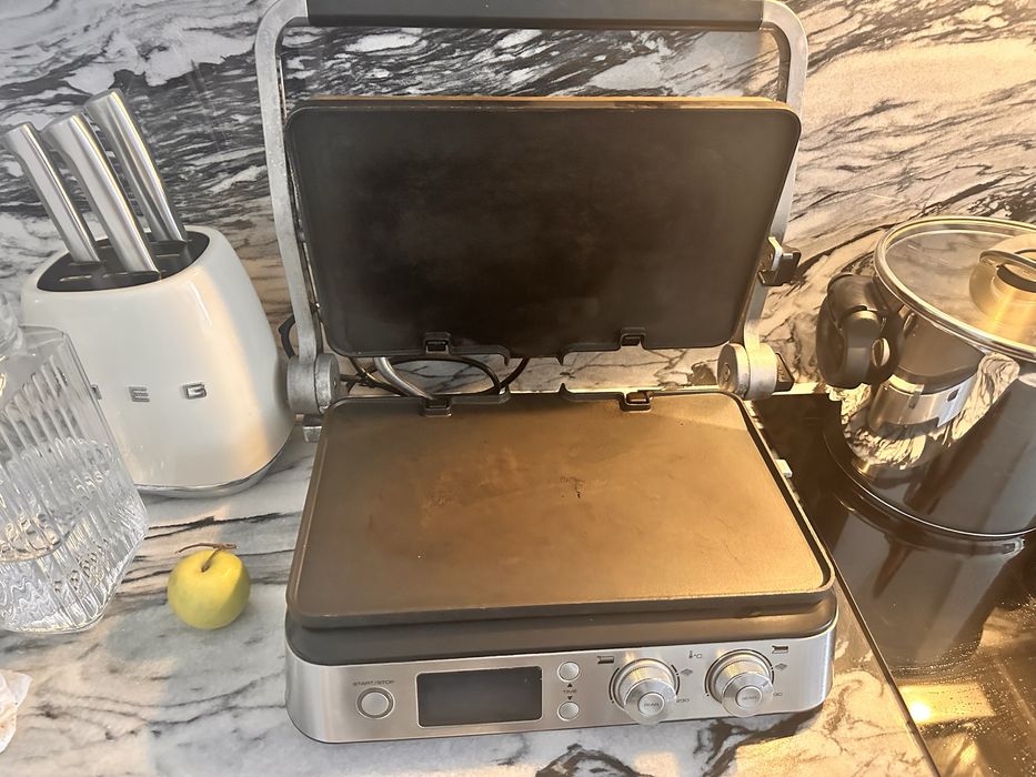 Гриль Delonghi Braun