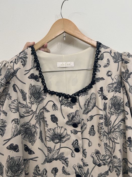 Продам платье нарядное 48 размер