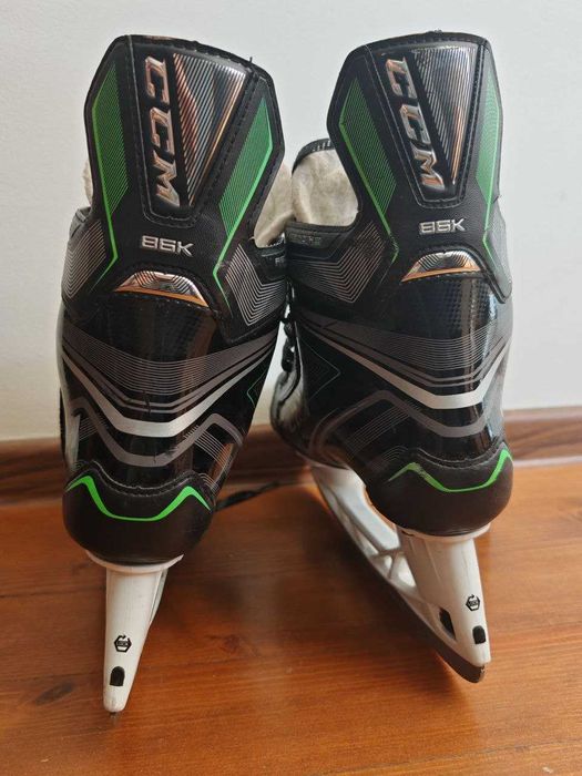 Хокейни кънки CCM Ribcor 86K 8R