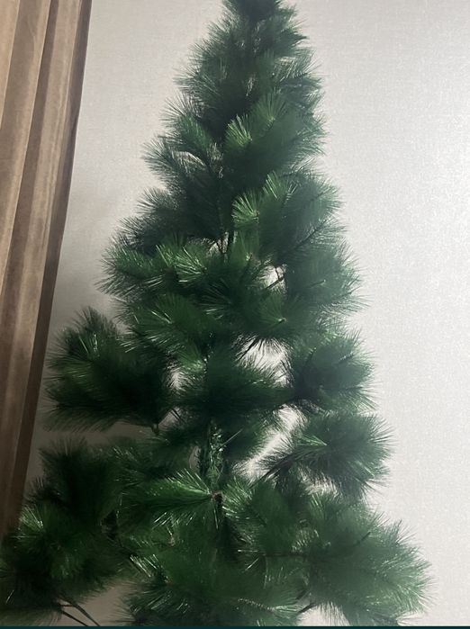 Заберу бесплатно ёлку