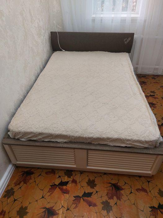 Продаю мебель  подростковую.