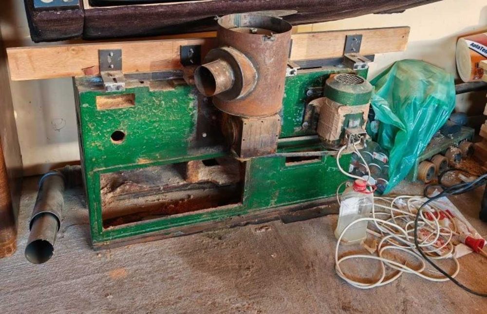 Grosime Buffo R 510 , banzic, exhaustor, bormașina, utilaj șlefuit!