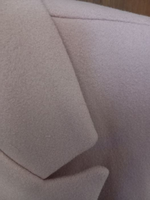 Продаю стильное женское пальто