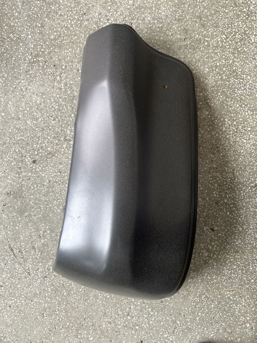 Colt bara spate toyota hilux  partea  stanga