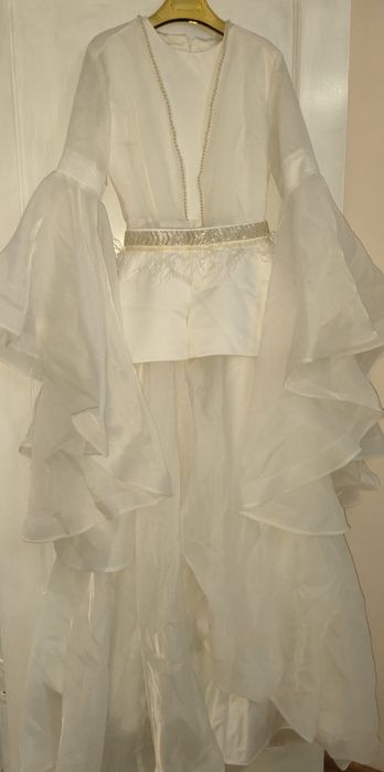 Продам на ұзату наряды