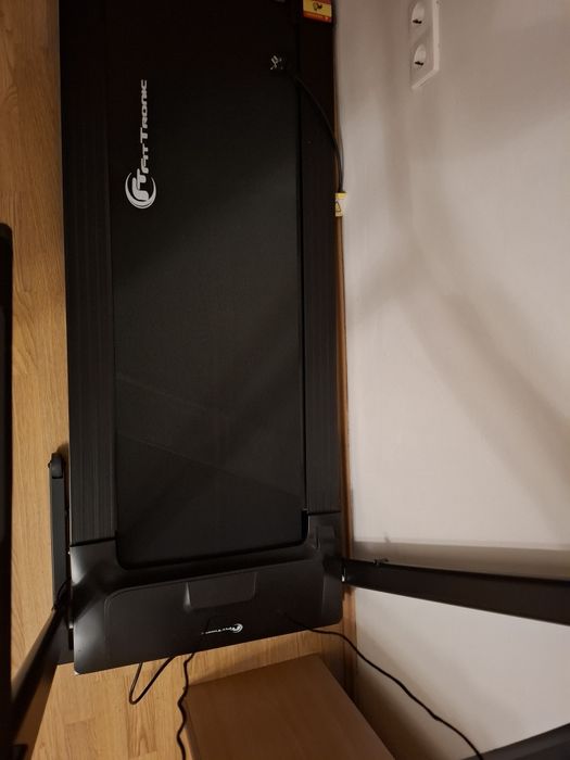 Vând banda de alergat