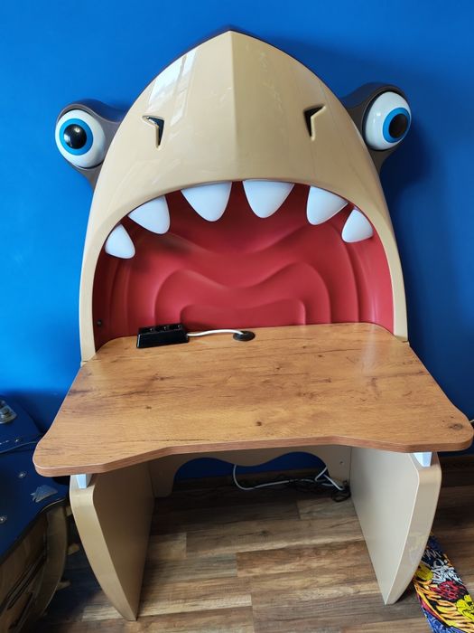 Детско бюро Акула