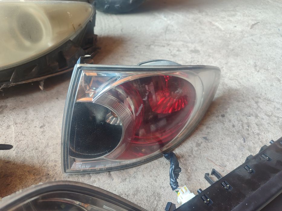 Фарове,стопове и дюзи 2.0 Мазда 6